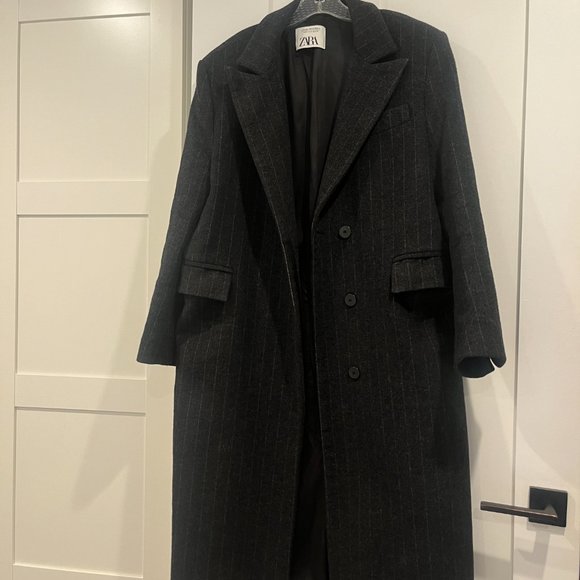 Zara Wool Coat - Picture 6 of 16